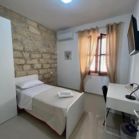 Marco Polo Bed & Breakfast Terrasini
