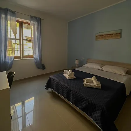Marco Polo Bed & Breakfast *